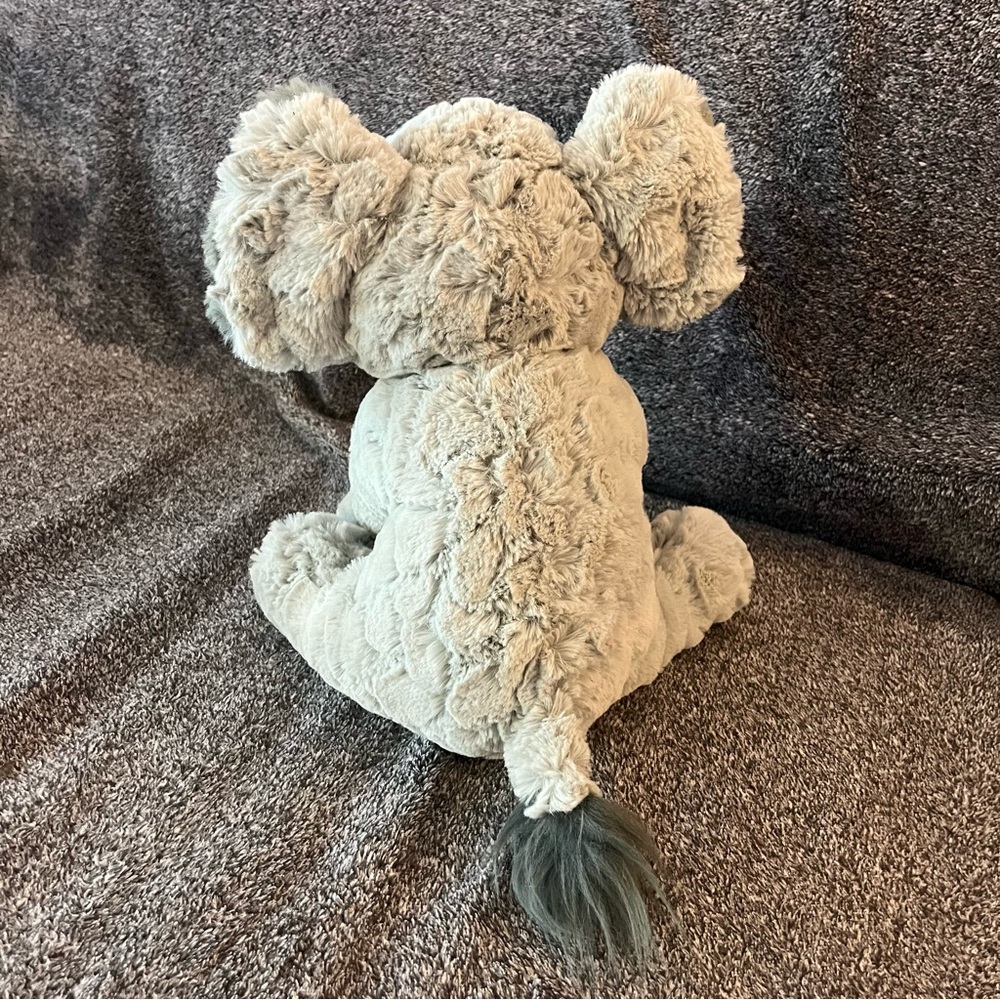 Elephant Toy - Picture 4 of 4